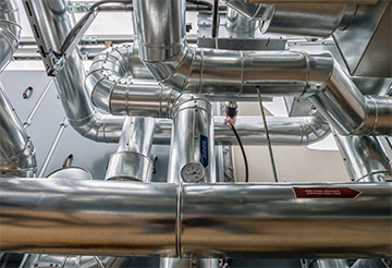 IPARI ÉS LOGISZTIKAI LÉTESÍTMÉNYEK